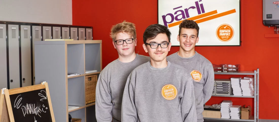 m1e1186 cmyk scaled 1100x484 f50 50