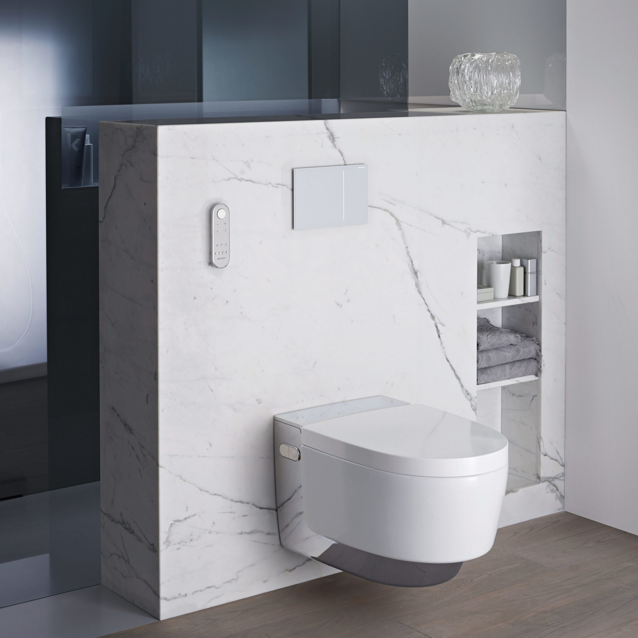 2015 Bathroom 06 I AquaClean Mera chrome 1 1 takeover CH de CH fr scaled 1