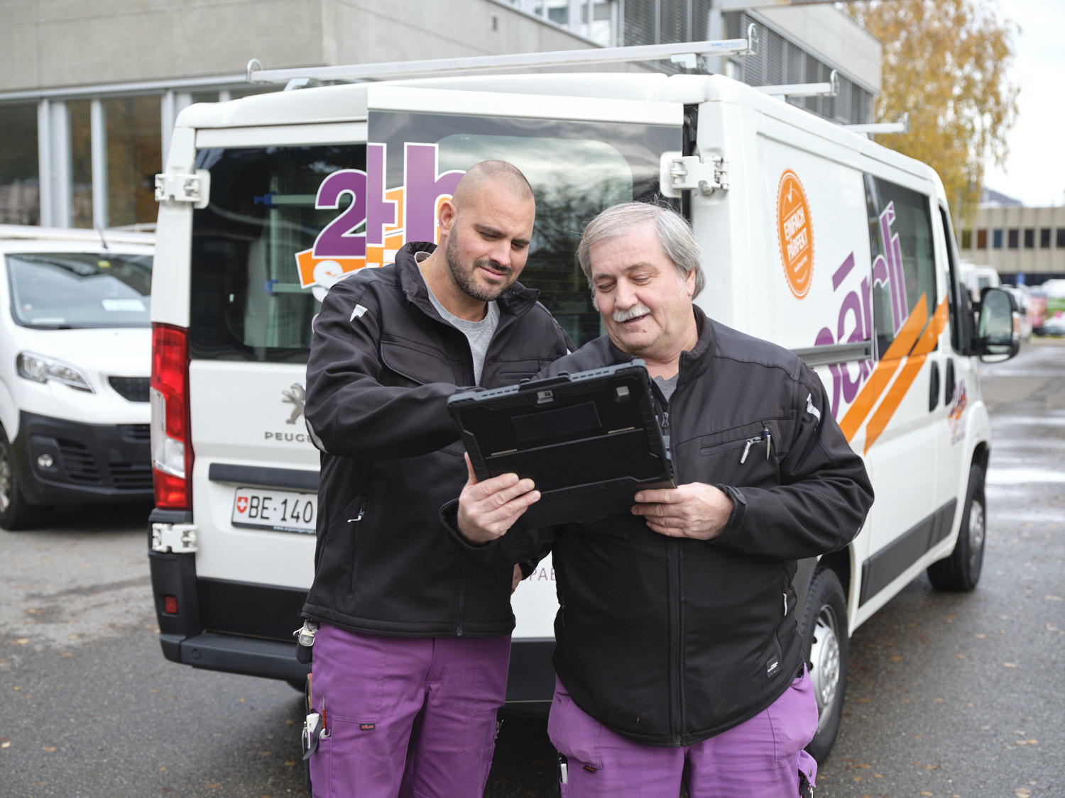 Vorschau Parli Monteure DSF0757